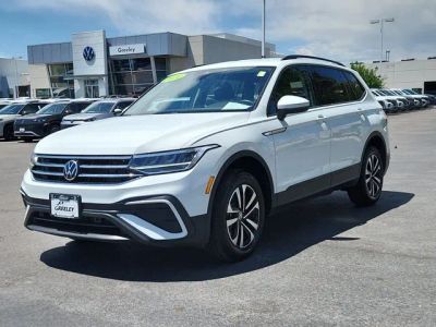 2024 Volkswagen Tiguan — interior view