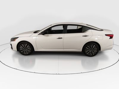 2025 Nissan Altima — interior view