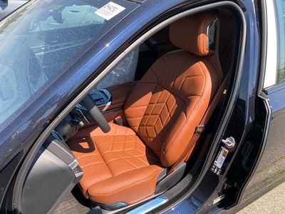 2026 BMW 7 Series - Photo 13