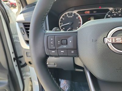 2026 Nissan Rogue — photo 11 view