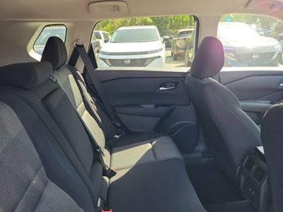 2026 Nissan Rogue — photo 30 view
