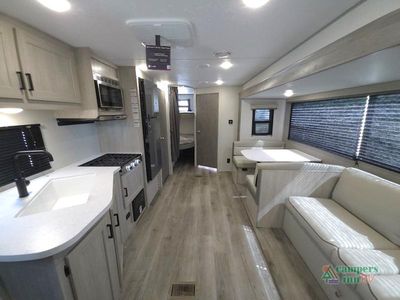 2026 Coachmen RV Catalina Summit Series 8 - Photo 24