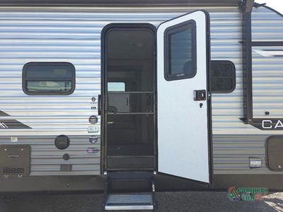 2026 Coachmen RV Catalina Summit Series 8 - Photo 21