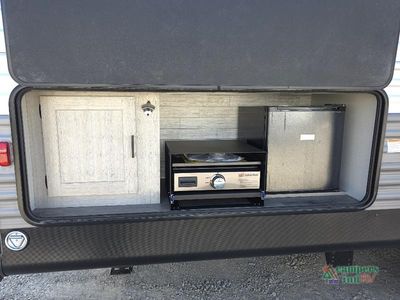 2026 Coachmen RV Catalina Summit Series 8 - Photo 10