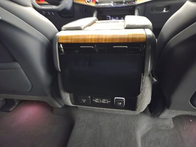 2023 Jeep Grand Wagoneer - Photo 36