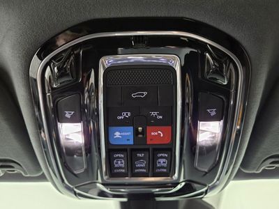 2023 Jeep Grand Wagoneer - Photo 21