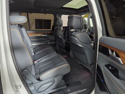 2023 Jeep Grand Wagoneer - Photo 34