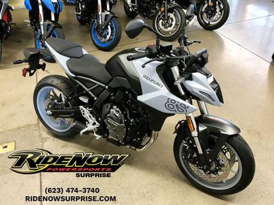 2024 Suzuki GSX-8S - Photo 2