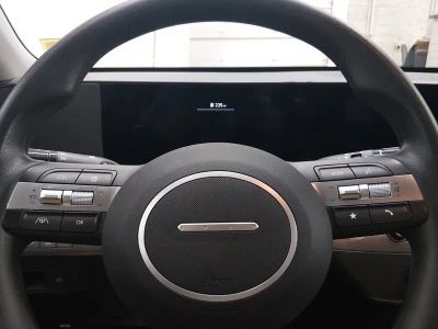 2025 Hyundai Kona - Photo 12