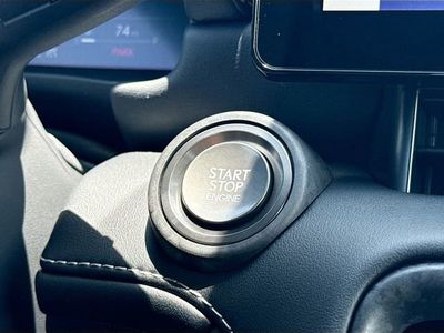 2026 Lexus IS - Photo 35