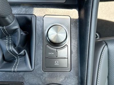 2026 Lexus IS - Photo 28
