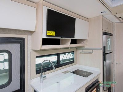 2025 Tiffin Motorhomes Wayfarer - Photo 18