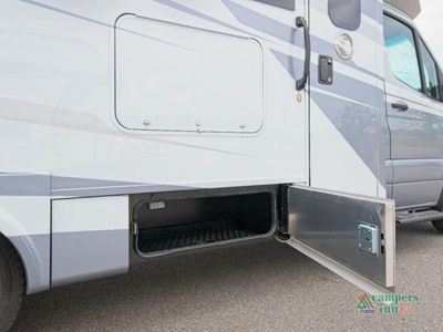 2025 Tiffin Motorhomes Wayfarer - Photo 37