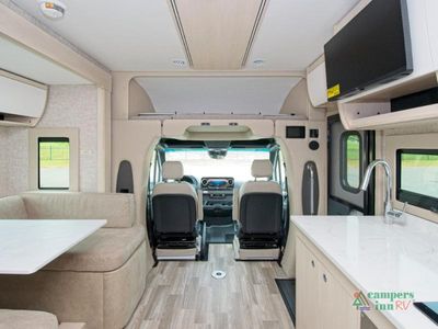 2025 Tiffin Motorhomes Wayfarer - Photo 11