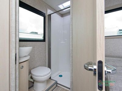2025 Tiffin Motorhomes Wayfarer - Photo 21