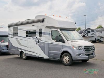 2025 Tiffin Motorhomes Wayfarer - Photo 1