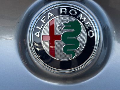 2020 Alfa Romeo 4C Spider - Photo 11