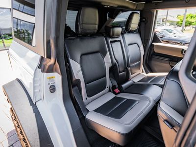 2024 Ford Bronco - Photo 37