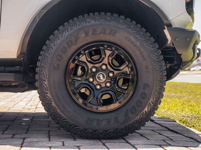 2024 Ford Bronco - Photo 14