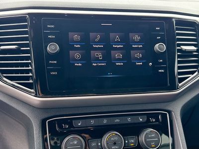 2023 Volkswagen Atlas Cross Sport - Photo 29