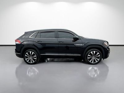 2023 Volkswagen Atlas Cross Sport - Photo 2