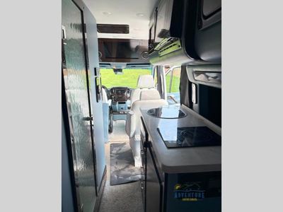 2018 Grand Coach - Photo 4