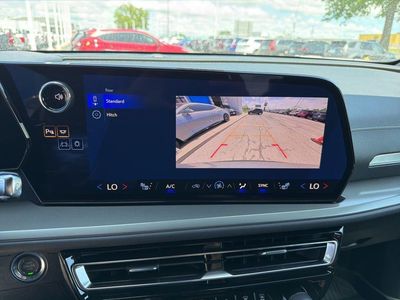 2026 Chevrolet Traverse - Photo 30