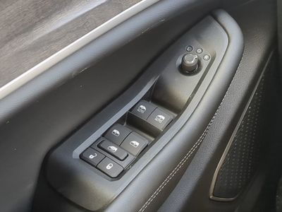 2026 Jeep Grand Cherokee — photo 31 view