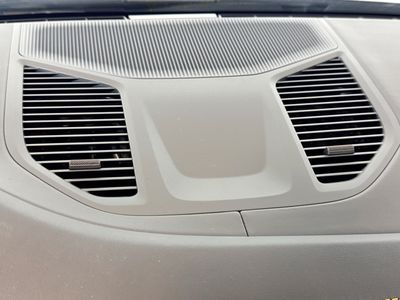 2026 Porsche Cayenne - Photo 30