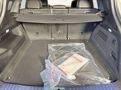 2026 Porsche Cayenne - Photo 23