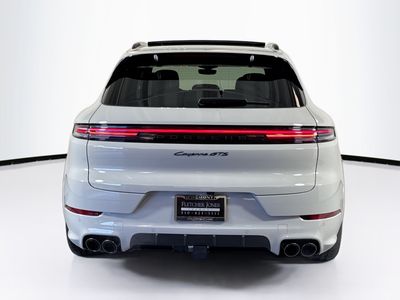 2026 Porsche Cayenne - Photo 10
