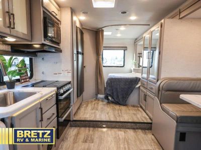 2024 Thor Motor Coach Chateau - Photo 14