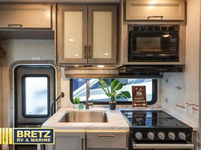 2024 Thor Motor Coach Chateau - Photo 16