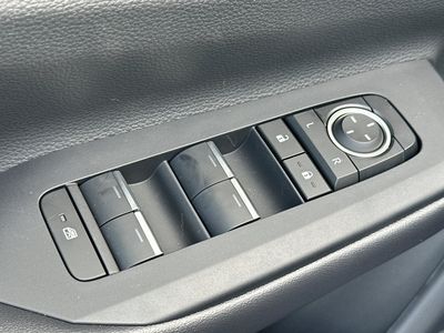2026 Toyota Prius Plug-in Hybrid — photo 13 view