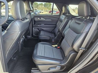 2025 Ford Explorer - Photo 17