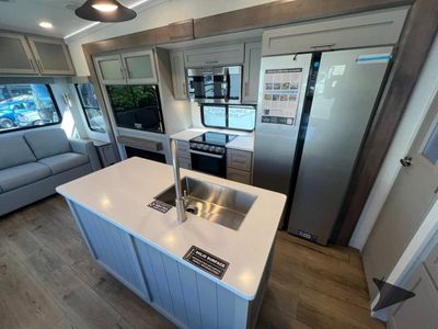 2026 Alliance RV Avenue - Photo 9