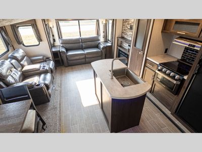 2020 Forest River RV Cherokee Alpha Wolf - Photo 29