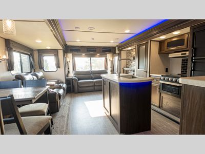 2020 Forest River RV Cherokee Alpha Wolf - Photo 28