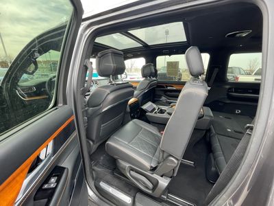 2024 Jeep Grand Wagoneer L - Photo 17