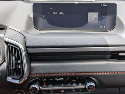 2026 Mazda CX-50 - Photo 18