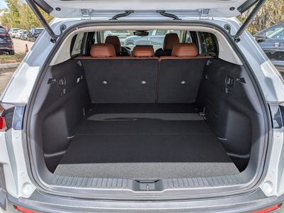 2026 Mazda CX-50 - Photo 13