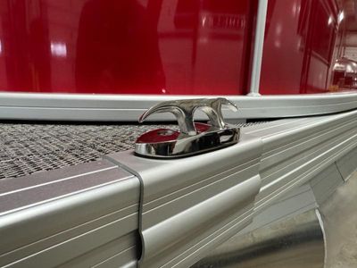 2025 Barletta Boats Cabrio Mid-Lounge - Photo 6