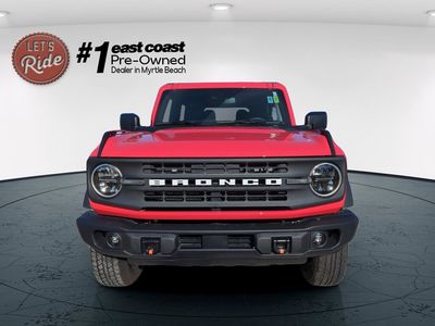 2023 Ford Bronco - Photo 2