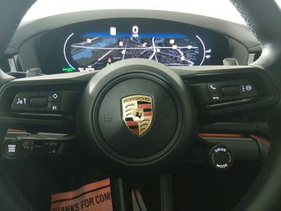 2025 Porsche Panamera - Photo 12