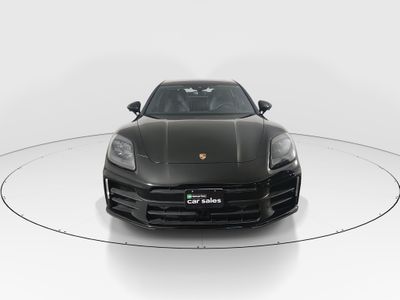 2025 Porsche Panamera - Photo 2