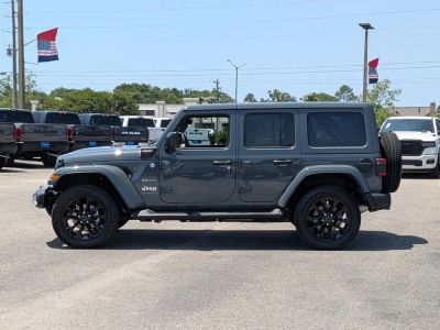2024 Jeep Wrangler - Photo 2