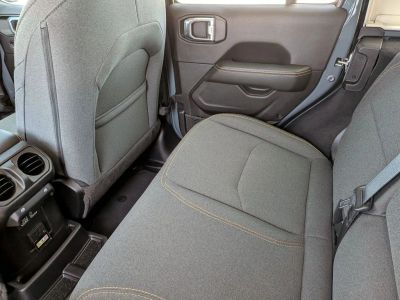 2024 Jeep Wrangler - Photo 27