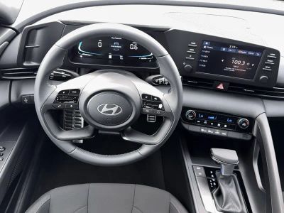 2026 Hyundai Elantra - Photo 17