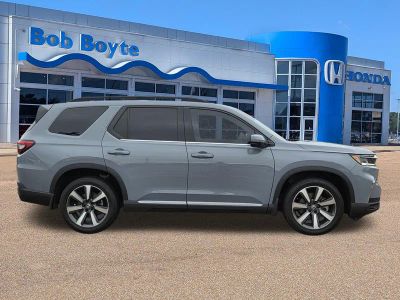 2025 Honda Pilot - Photo 4