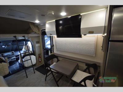 2025 Winnebago Navion - Photo 45